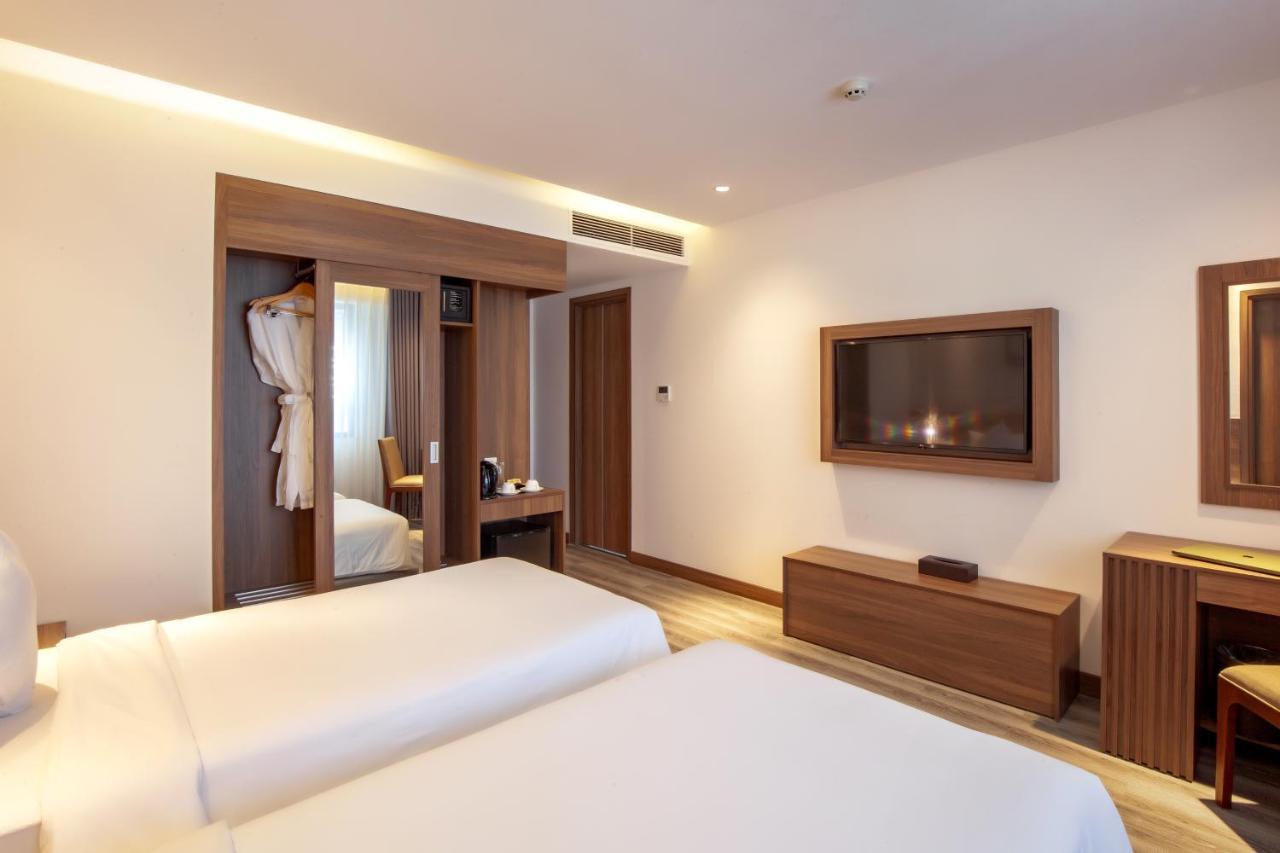 Merlot Hotel Nha Trang Exterior photo